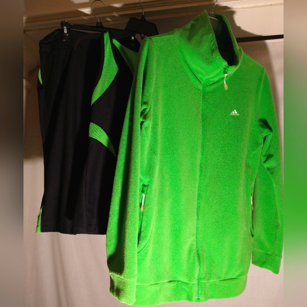ADIDAS FRENCH TERRY ZIP JACKET WITH AVIA TANK & CAPRI BUNDLE L US